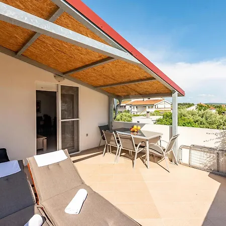 2 Bedroom Awesome In 公寓 *