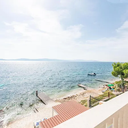 Stunning In With House Sea View *